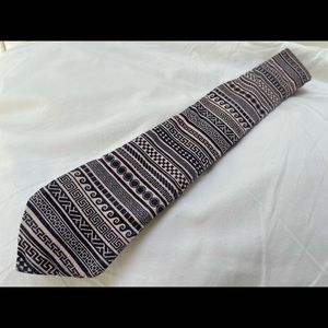 Used, Jonathan Adler tie Eztec geo print